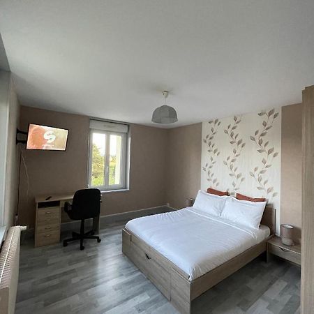 Appartement La Fourmi Verte Bruyeres Exteriér fotografie